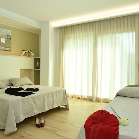 Hotel Gala Misano Adriatico Esterno foto
